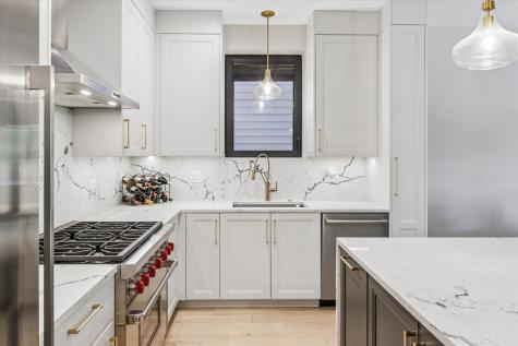 2816 North Southport Avenue Chicago IL 60657