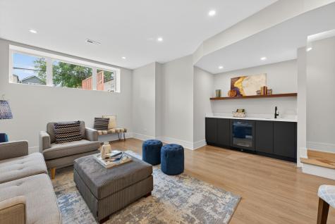 1728 North Sawyer Avenue Chicago IL 60647