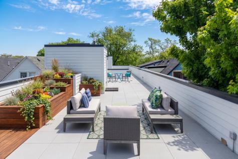 1728 North Sawyer Avenue Chicago IL 60647