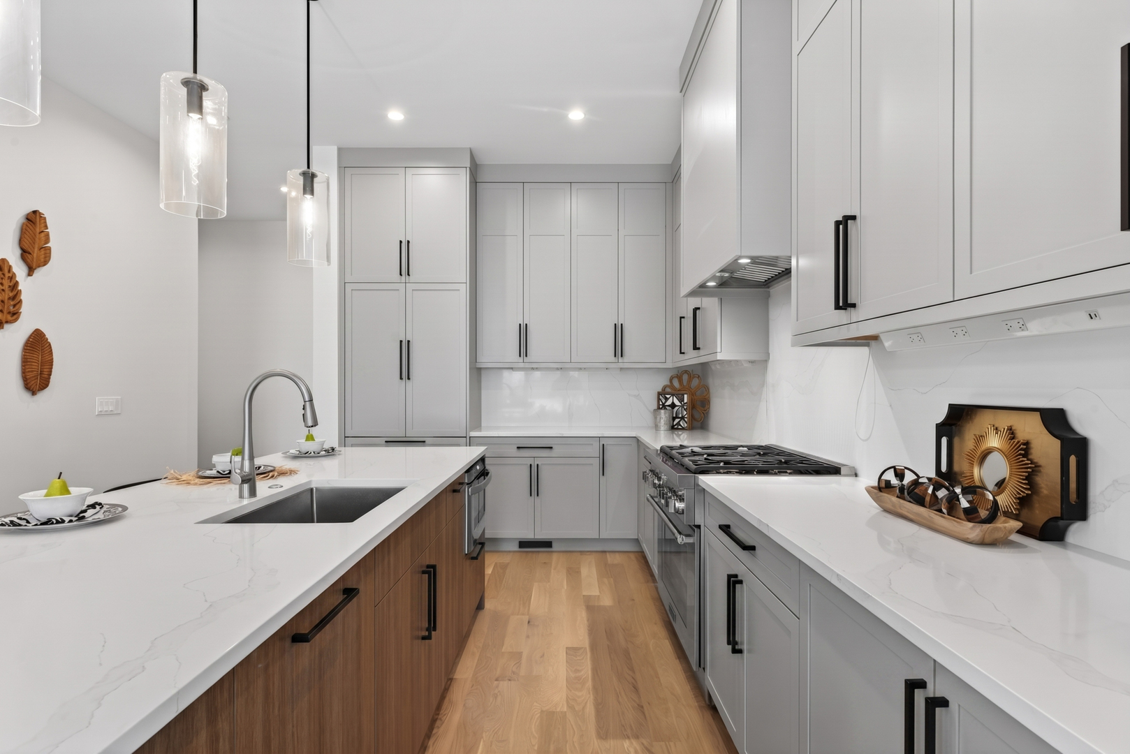 1728 North Sawyer Avenue Chicago IL 60647