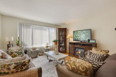 135 Ridge Avenue Evanston IL 60202