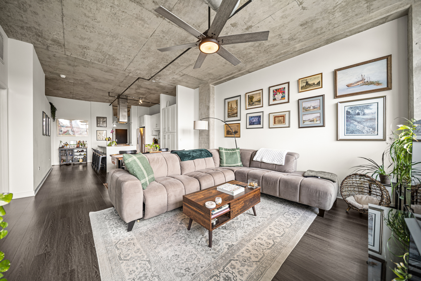 50 East 16th Street Chicago IL 60616