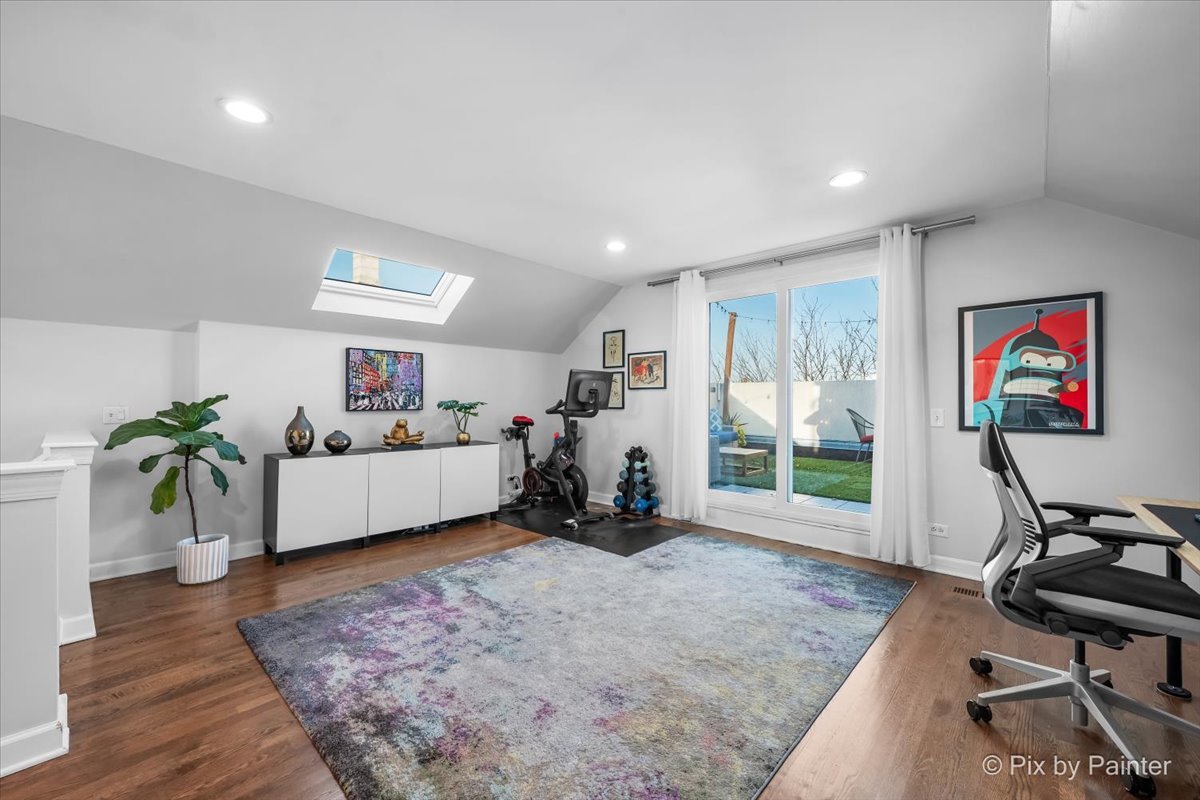 2216 North Hamilton Avenue Chicago IL 60647