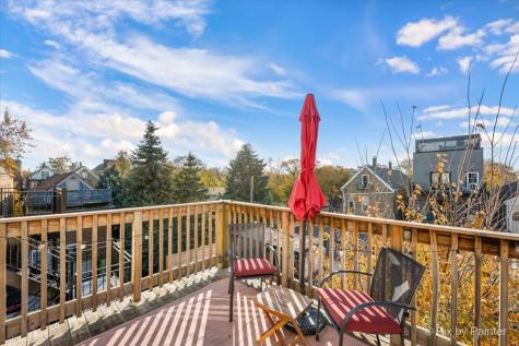 2216 North Hamilton Avenue Chicago IL 60647