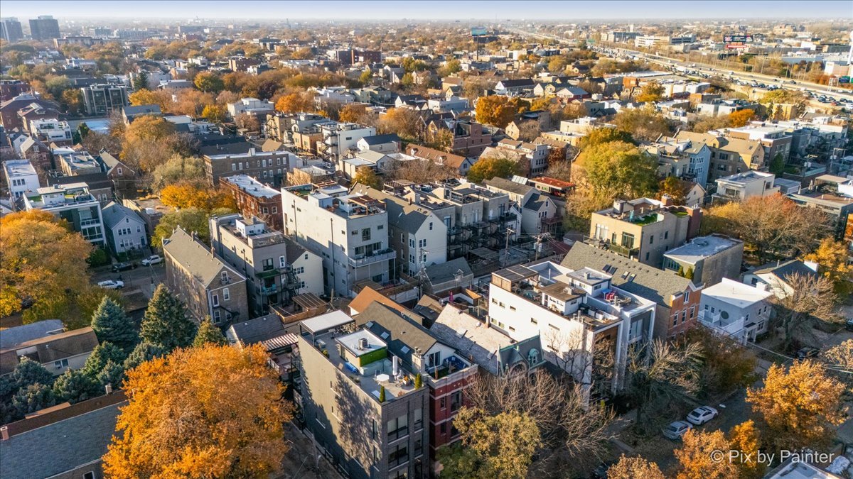 2216 North Hamilton Avenue Chicago IL 60647