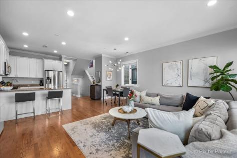 2216 North Hamilton Avenue Chicago IL 60647