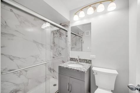 12 King Arthur Court Northlake IL 60164