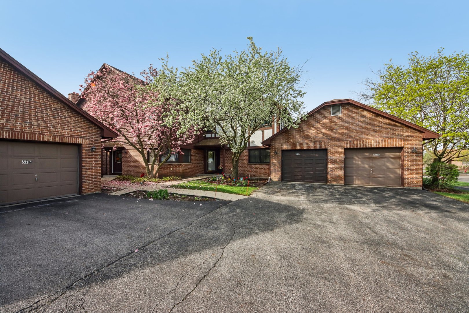 37 Terrace Lane Lake Zurich IL 60047