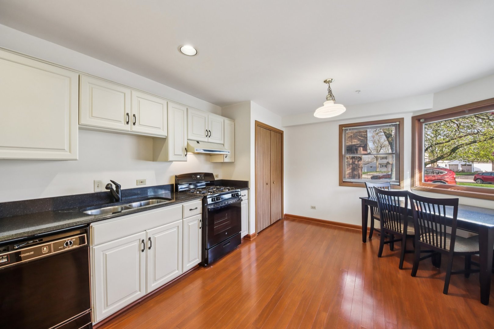 37 Terrace Lane Lake Zurich IL 60047