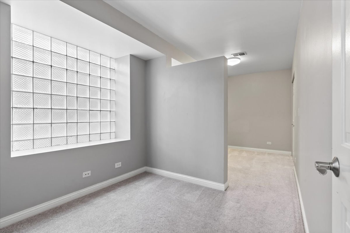 2307 West Haddon Avenue Chicago IL 60622