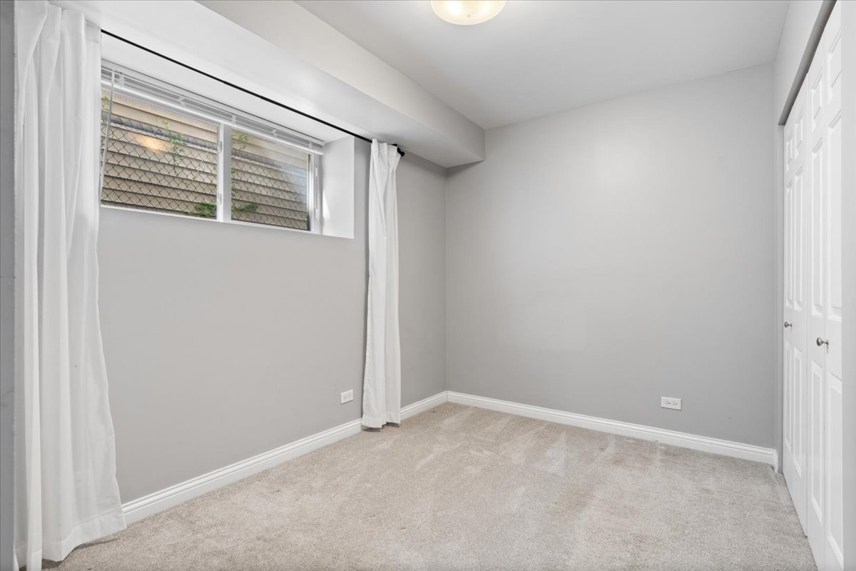 2307 West Haddon Avenue Chicago IL 60622