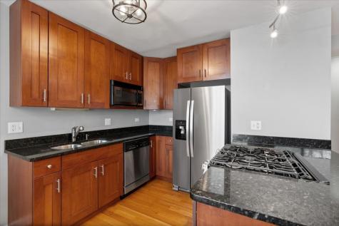 2307 West Haddon Avenue Chicago IL 60622