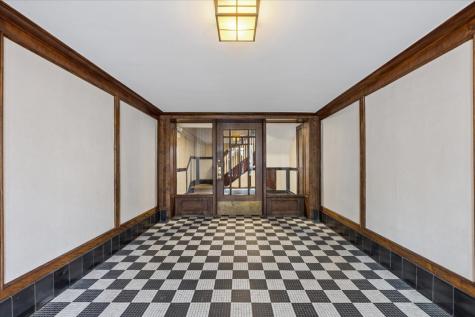 5802 South Blackstone Avenue Chicago IL 60637