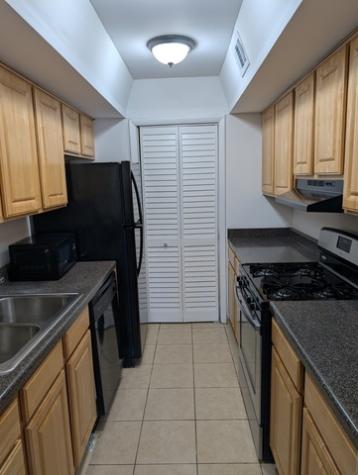 1756 Fayette Hoffman Estates IL 60169