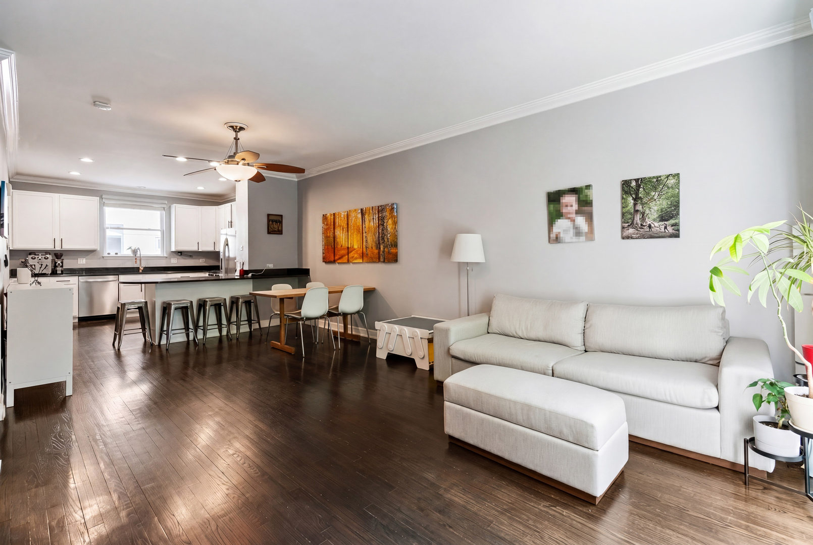 1826 South Michigan Avenue Chicago IL 60616