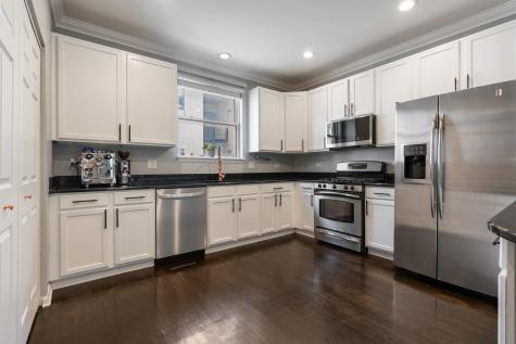 1826 South Michigan Avenue Chicago IL 60616