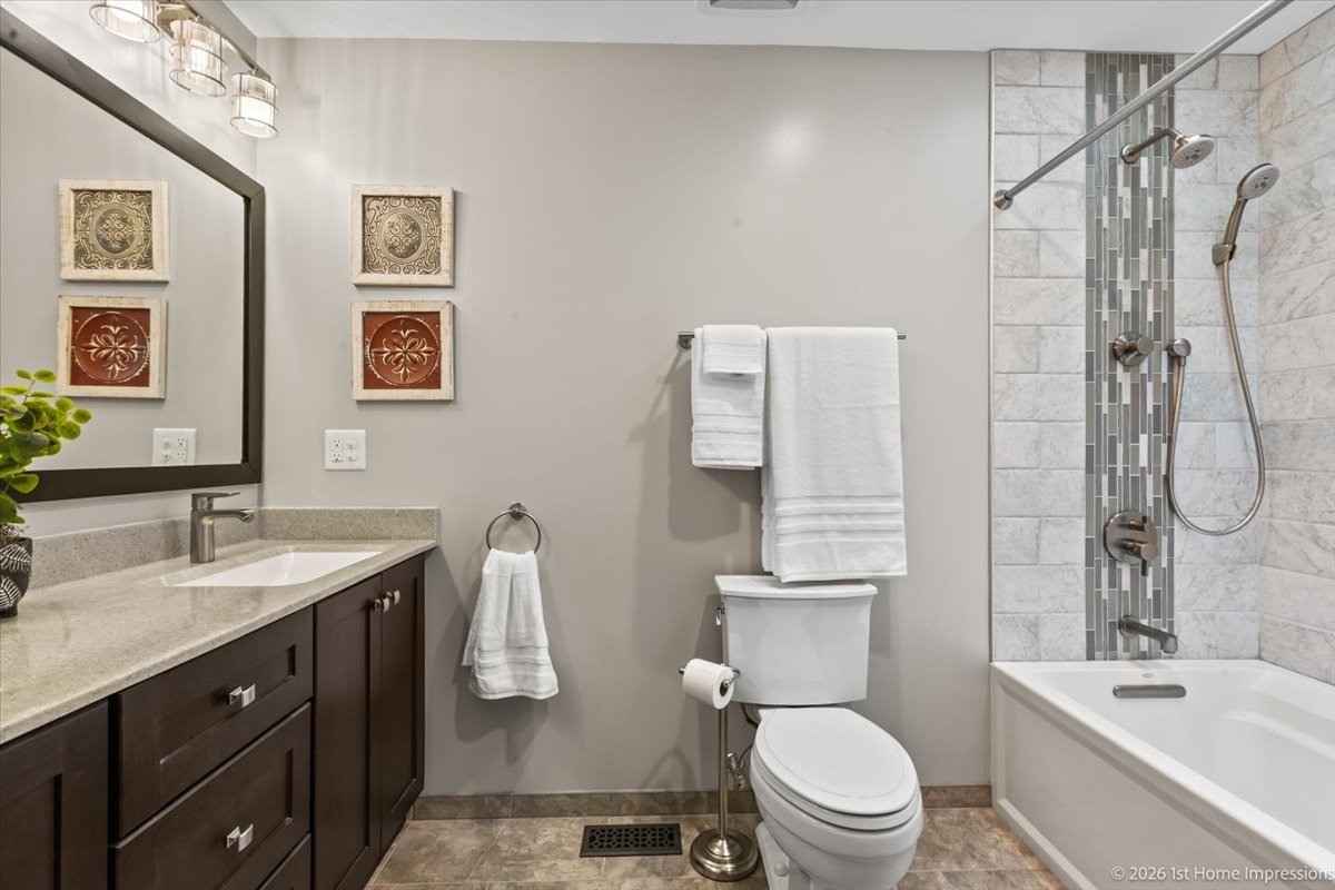 2550 West 112th Street Chicago IL 60655