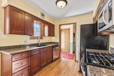 2550 West 112th Street Chicago IL 60655