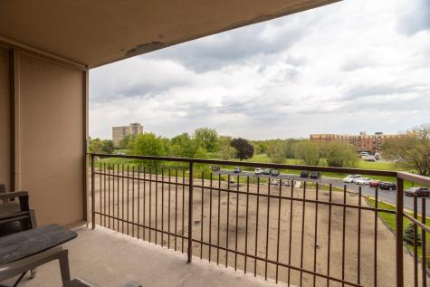 6833 North Kedzie Avenue Chicago IL 60645