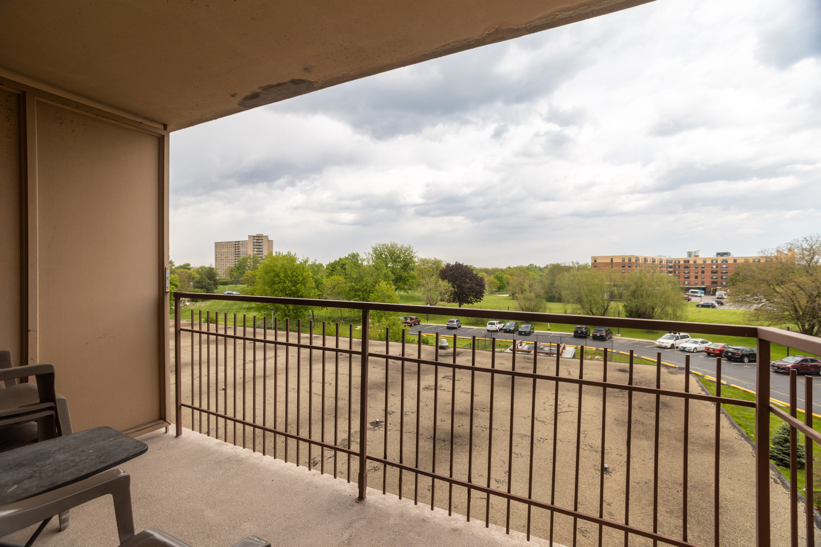 6833 North Kedzie Avenue Chicago IL 60645