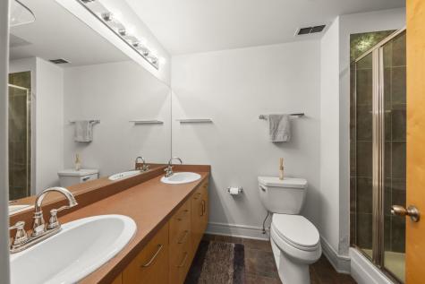 212 West Washington Avenue Chicago IL 60606