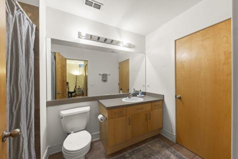 212 West Washington Avenue Chicago IL 60606