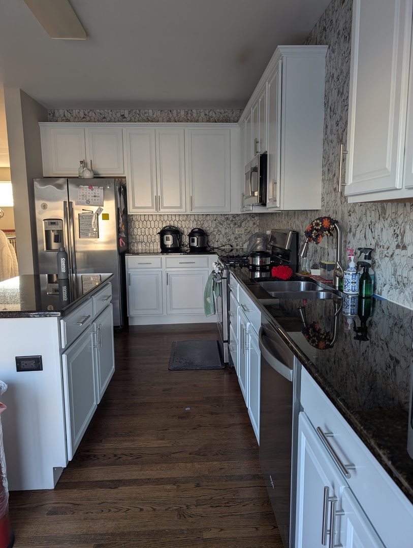 733 Station Boulevard Aurora IL 60504