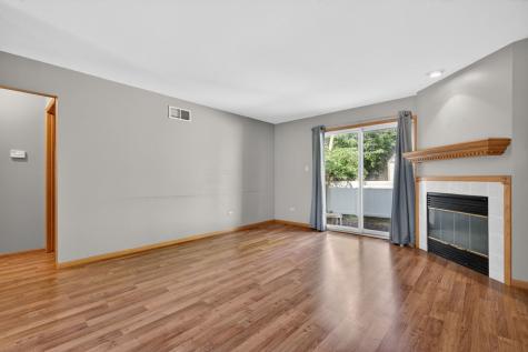 302 Grande Drive Minooka IL 60447