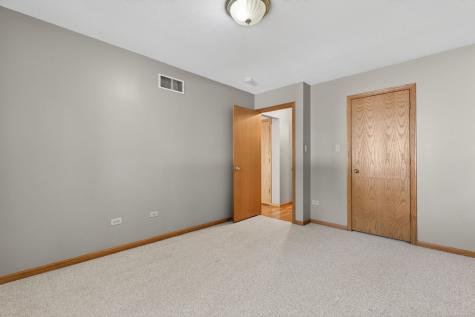302 Grande Drive Minooka IL 60447