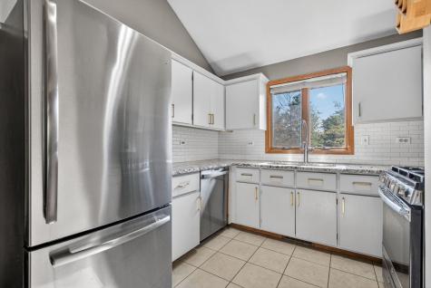302 Grande Drive Minooka IL 60447