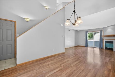 302 Grande Drive Minooka IL 60447