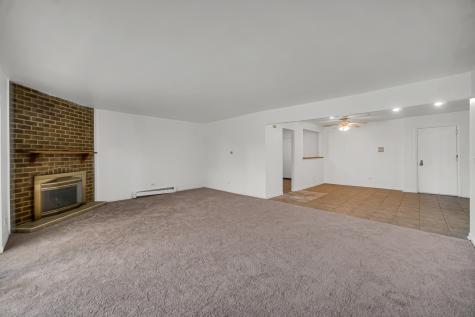 10369 Dearlove Road Glenview IL 60025