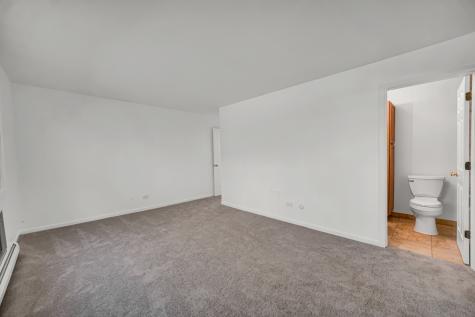 10369 Dearlove Road Glenview IL 60025