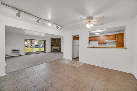 10369 Dearlove Road Glenview IL 60025