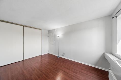 5550 Astor Lane Rolling Meadows IL 60008