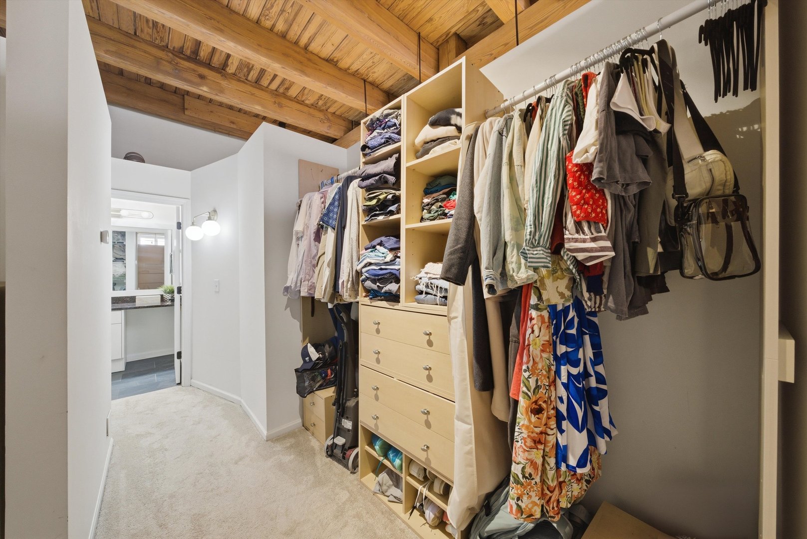 2544 West North Avenue Chicago IL 60647