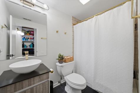 2544 West North Avenue Chicago IL 60647