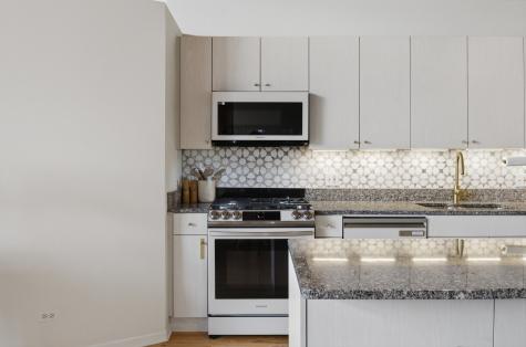 2544 West North Avenue Chicago IL 60647