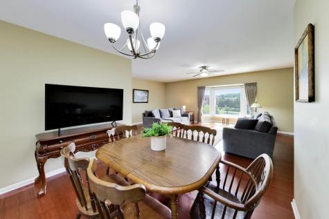 201 Thames Parkway Park Ridge IL 60068
