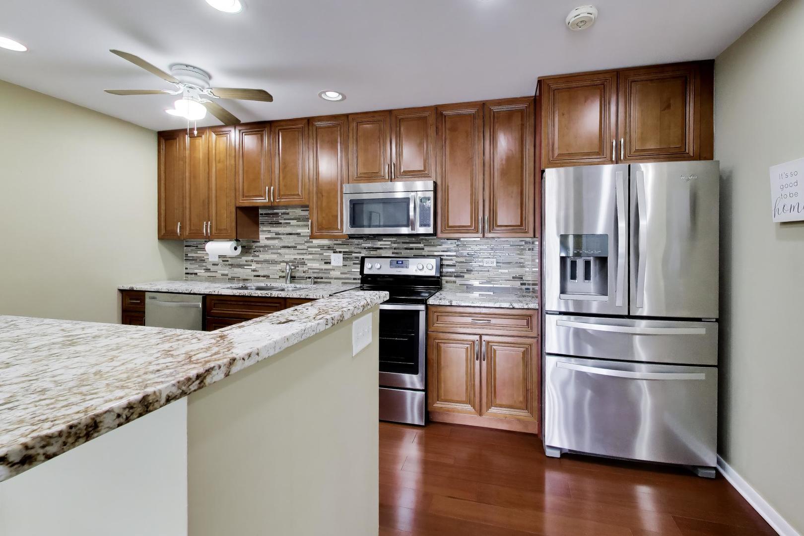 201 Thames Parkway Park Ridge IL 60068