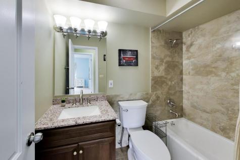 201 Thames Parkway Park Ridge IL 60068