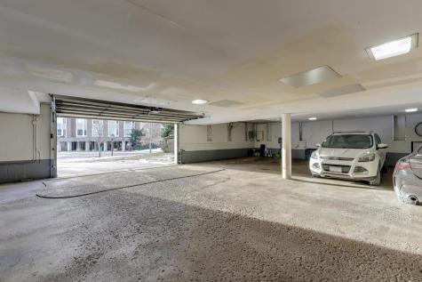 201 Thames Parkway Park Ridge IL 60068