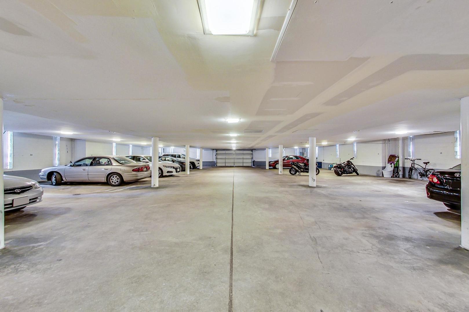 201 Thames Parkway Park Ridge IL 60068