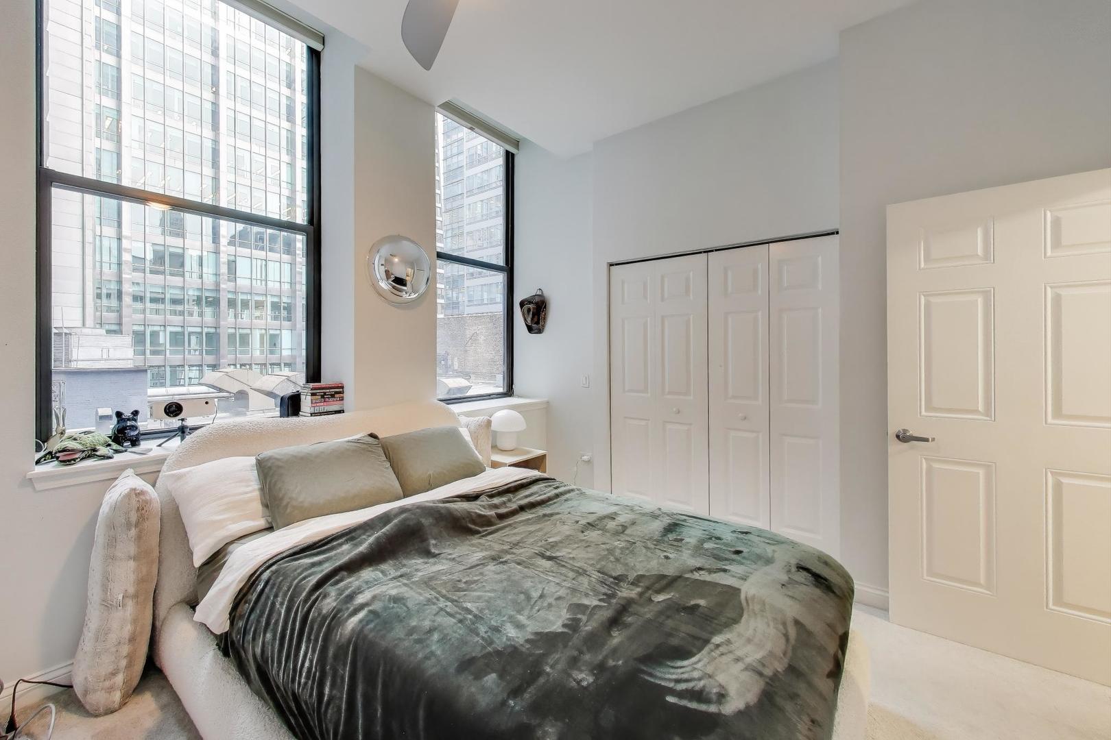 8 West Monroe Street Chicago IL 60603