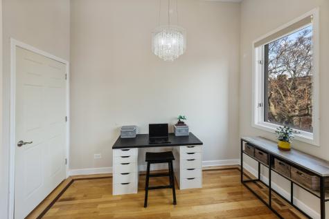 832 North Washtenaw Avenue Chicago IL 60622