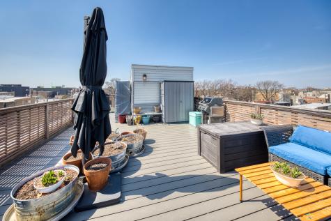832 North Washtenaw Avenue Chicago IL 60622