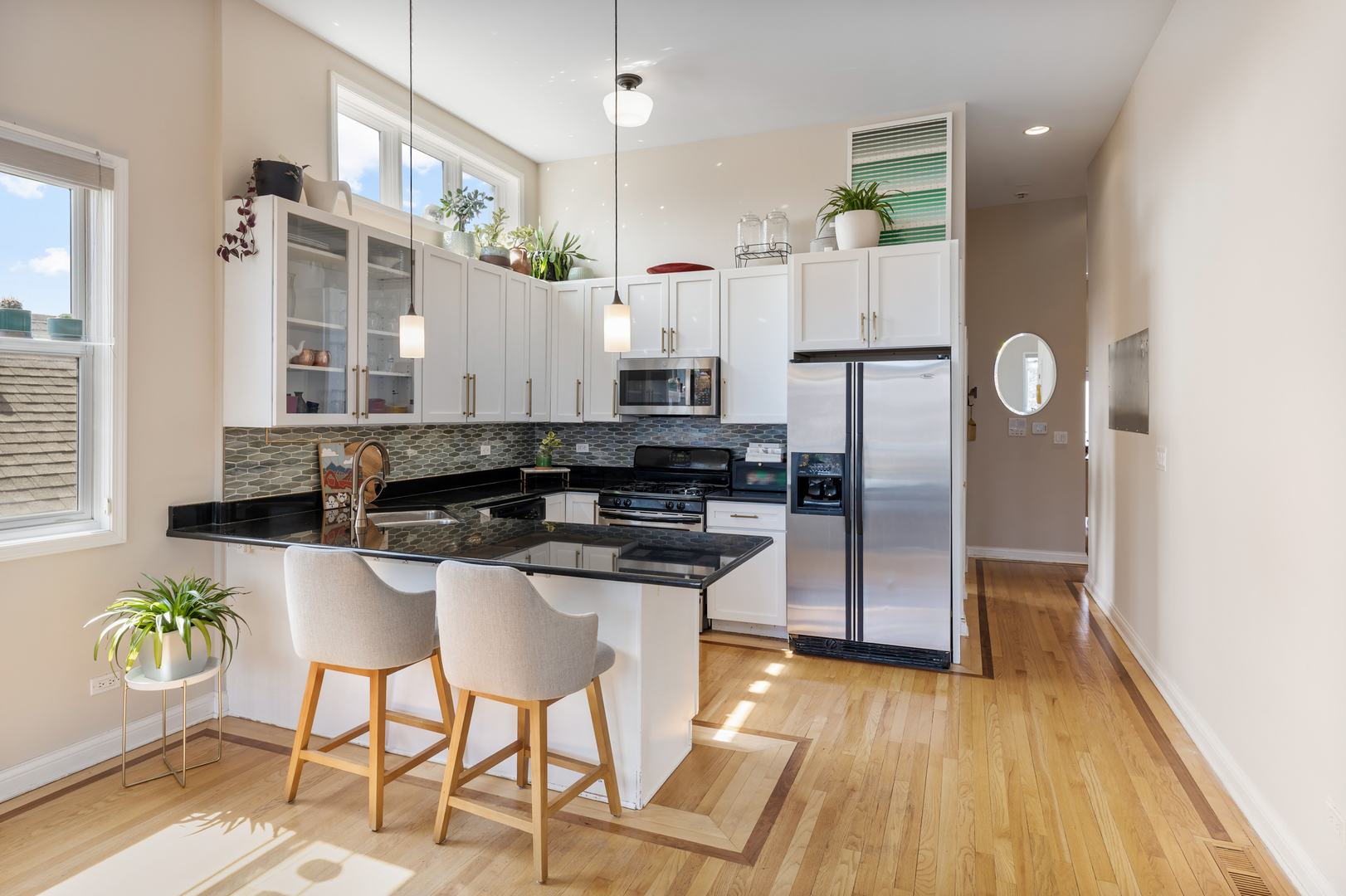 832 North Washtenaw Avenue Chicago IL 60622