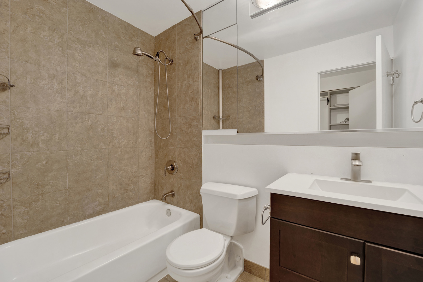40 East 9th Street Chicago IL 60605