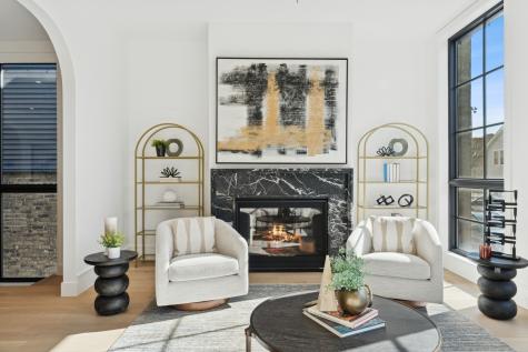 2237 West Roscoe Street Chicago IL 60618