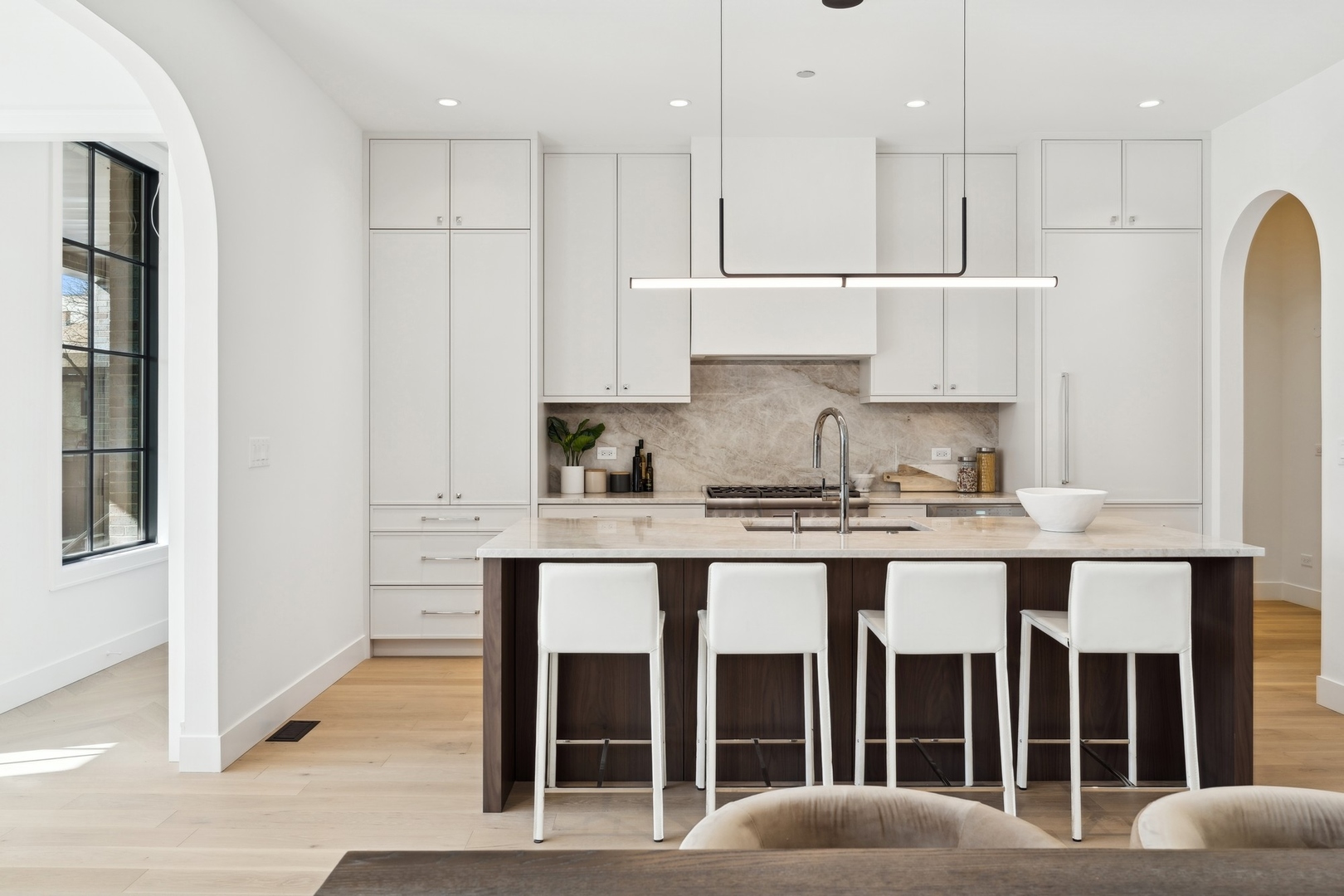 2237 West Roscoe Street Chicago IL 60618